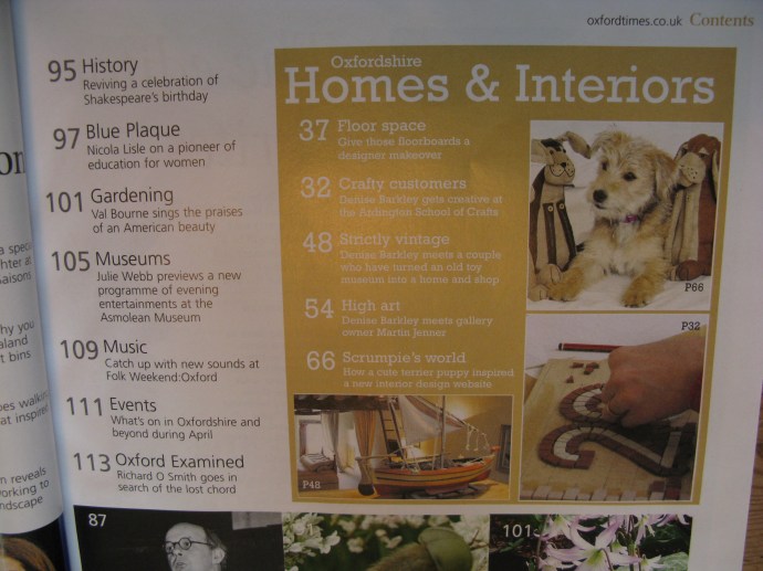 Känner ni igen handen nere till höger?