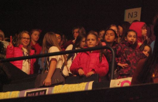 Framåt halv elva var det hela över och alla trötta barn fick lämna läktarna.