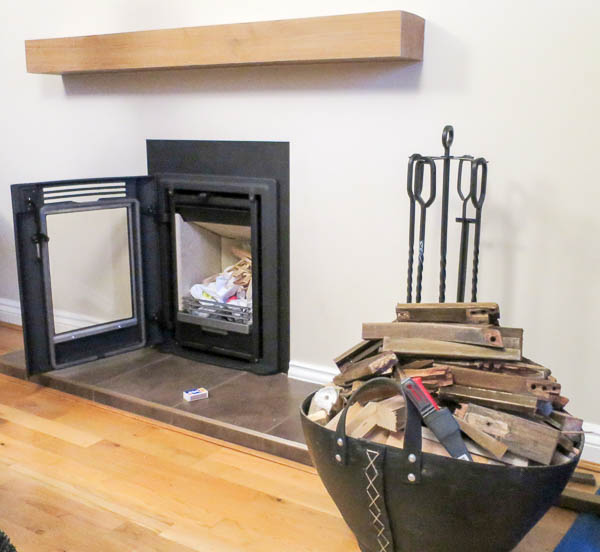 Kaminen blev installerad för ett par veckor sedan.