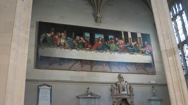 Magdalen college har en av de två äldsta kopiorna av sista nattvarden. Den är målad av en av Da Vincis lärjungar och är i mycket bättre skick än originalet. T ex är Kristi fötter inte kapade för att man ville lägga till en dörr där.